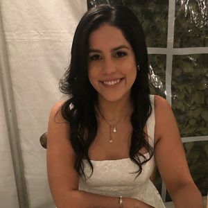 Meet your Posher, Paola